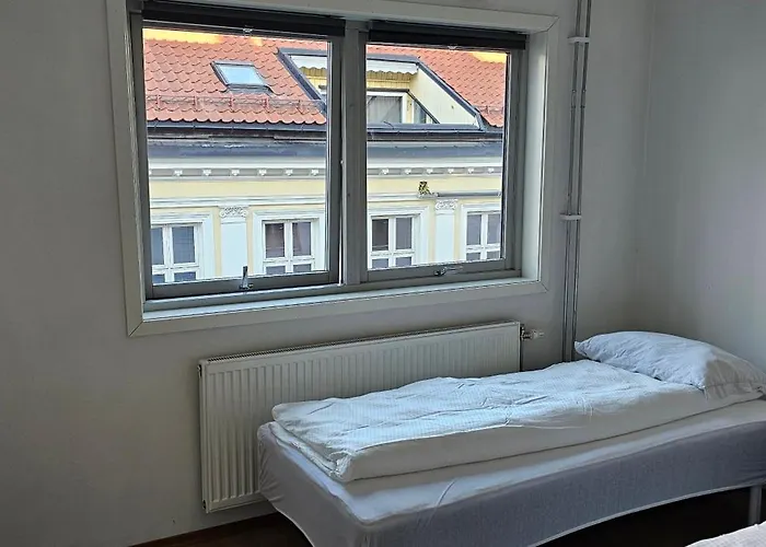 4 Bedrooom